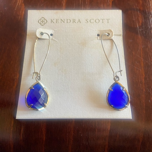 Kendra Scott Jewelry - Kendra Scott Dee Gold Drop Earrings in Cobalt Blue